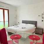 Studio Apartment Leopolda