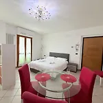 Studio Apartment Leopolda