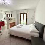 Studio Apartment Leopolda